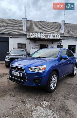 Внедорожник / Кроссовер Mitsubishi Outlander Sport 2015 в Чернигове