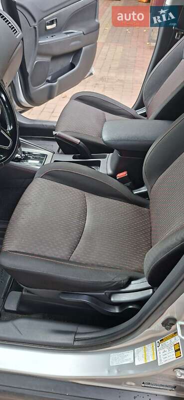 Внедорожник / Кроссовер Mitsubishi Outlander Sport 2018 в Черкассах фото 9 Внедорожник / Кроссовер Mitsubishi Outlander Sport 2018 в Черкассах