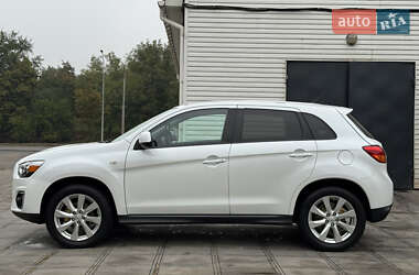 Внедорожник / Кроссовер Mitsubishi Outlander Sport 2013 в Смеле