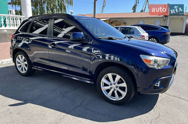 Внедорожник / Кроссовер Mitsubishi Outlander Sport 2012 в Черкассах