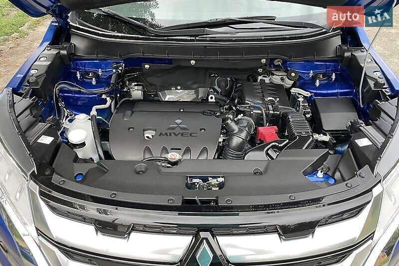 Внедорожник / Кроссовер Mitsubishi Outlander Sport 2019 в Львове