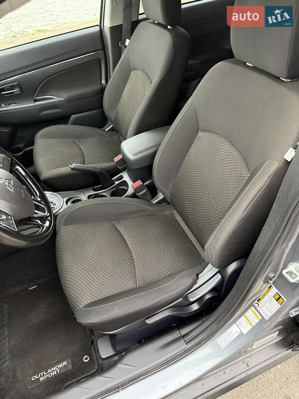 Позашляховик / Кросовер Mitsubishi Outlander Sport 2016 в Дніпрі фото 17 Позашляховик / Кросовер Mitsubishi Outlander Sport 2016 в Дніпрі