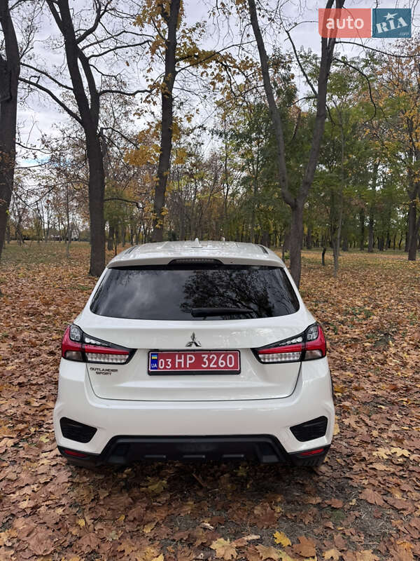 Позашляховик / Кросовер Mitsubishi Outlander Sport 2019 в Кропивницькому