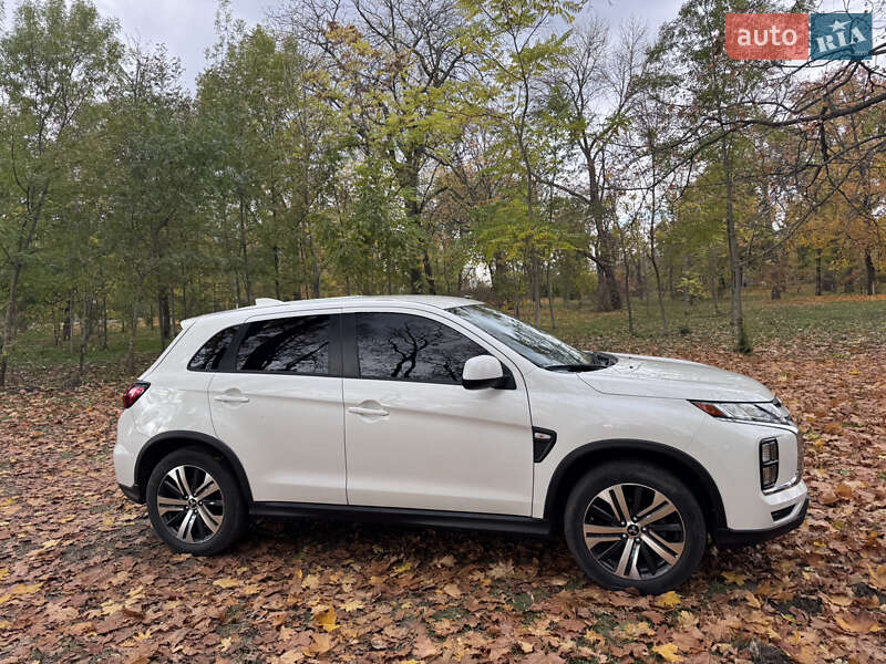 Позашляховик / Кросовер Mitsubishi Outlander Sport 2019 в Кропивницькому
