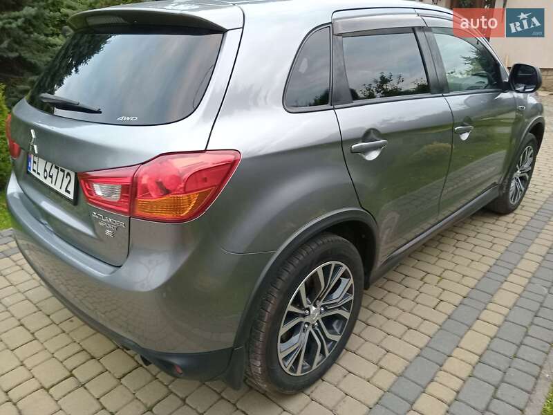 Внедорожник / Кроссовер Mitsubishi Outlander Sport 2016 в Львове фото 4 Внедорожник / Кроссовер Mitsubishi Outlander Sport 2016 в Львове