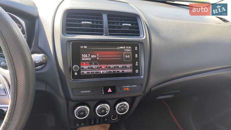 Внедорожник / Кроссовер Mitsubishi Outlander Sport 2018 в Ивано-Франковске фото 8 Внедорожник / Кроссовер Mitsubishi Outlander Sport 2018 в Ивано-Франковске