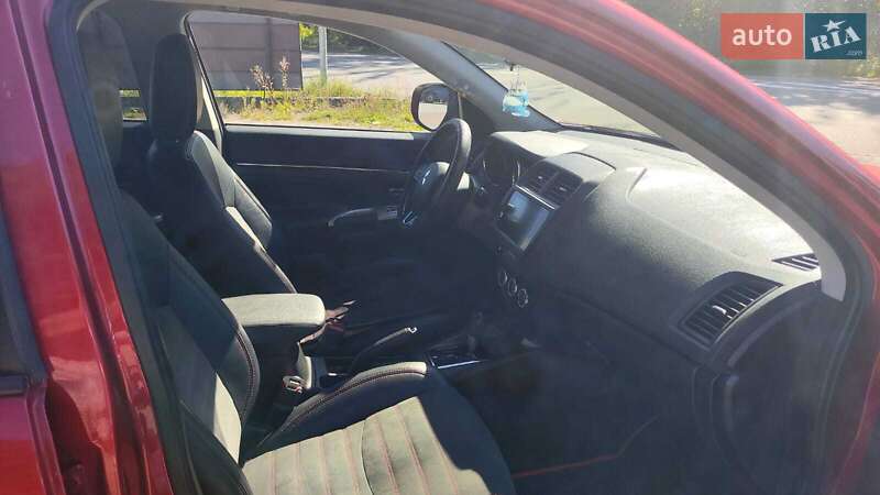 Внедорожник / Кроссовер Mitsubishi Outlander Sport 2018 в Ивано-Франковске фото 13 Внедорожник / Кроссовер Mitsubishi Outlander Sport 2018 в Ивано-Франковске