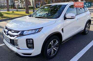 Позашляховик / Кросовер Mitsubishi Outlander Sport 2020 в Харкові