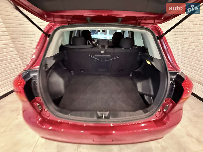 Внедорожник / Кроссовер Mitsubishi Outlander Sport 2014 в Одессе