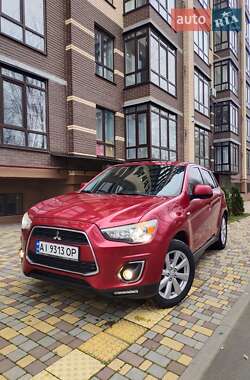 Позашляховик / Кросовер Mitsubishi Outlander Sport 2013 в Чернігові
