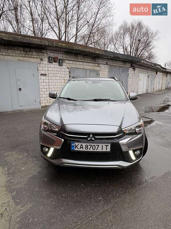 Mitsubishi Outlander Sport 2018