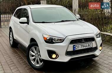 Внедорожник / Кроссовер Mitsubishi Outlander Sport 2015 в Умани