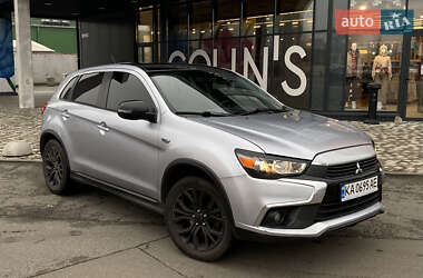 Позашляховик / Кросовер Mitsubishi Outlander Sport 2016 в Києві