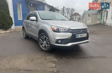 Внедорожник / Кроссовер Mitsubishi Outlander Sport 2018 в Николаеве