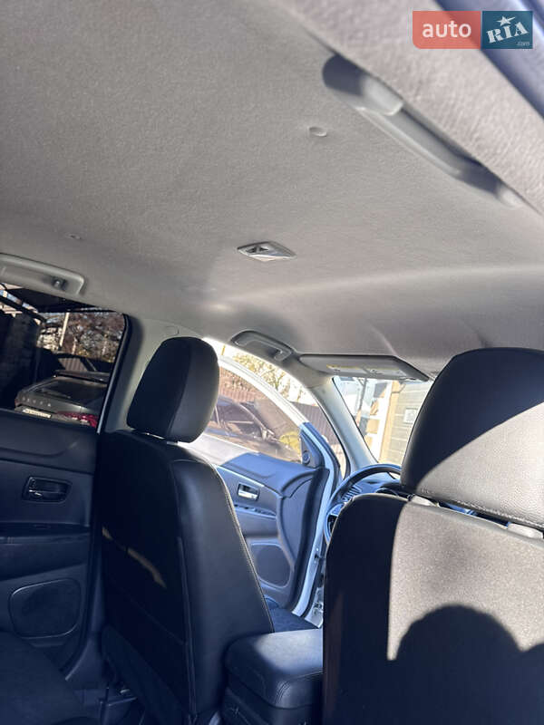 Позашляховик / Кросовер Mitsubishi Outlander Sport 2019 в Кропивницькому