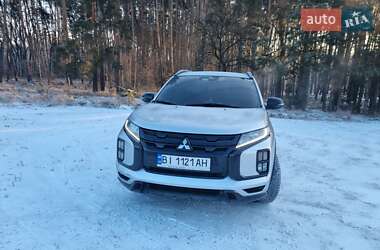 Внедорожник / Кроссовер Mitsubishi Outlander Sport 2021 в Полтаве