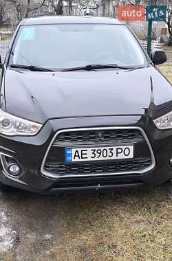 Внедорожник / Кроссовер Mitsubishi Outlander Sport 2014 в Днепре