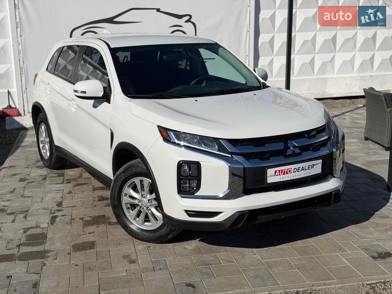 Mitsubishi Outlander Sport 2021