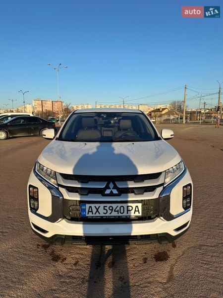 Mitsubishi Outlander Sport 2022