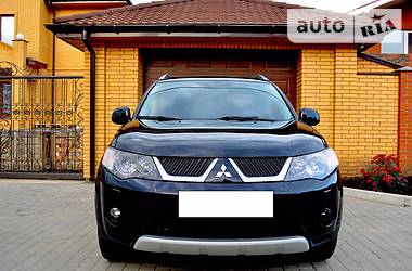 Внедорожник / Кроссовер Mitsubishi Outlander XL 2008 в Одессе