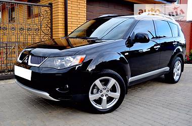 Внедорожник / Кроссовер Mitsubishi Outlander XL 2008 в Одессе