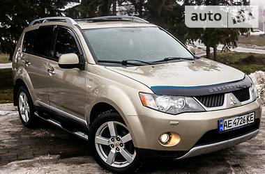 Внедорожник / Кроссовер Mitsubishi Outlander XL 2008 в Днепре