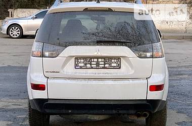 Позашляховик / Кросовер Mitsubishi Outlander XL 2008 в 