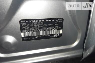 Внедорожник / Кроссовер Mitsubishi Outlander XL 2012 в Полтаве