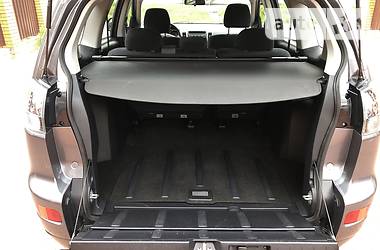Позашляховик / Кросовер Mitsubishi Outlander XL 2007 в 