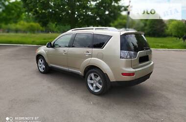 Внедорожник / Кроссовер Mitsubishi Outlander XL 2007 в Ровно