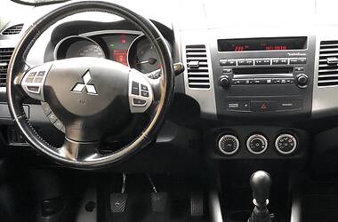 Внедорожник / Кроссовер Mitsubishi Outlander XL 2007 в Луцке