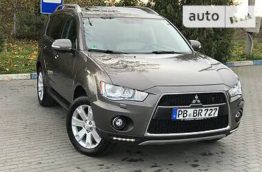 Внедорожник / Кроссовер Mitsubishi Outlander XL 2011 в Львове