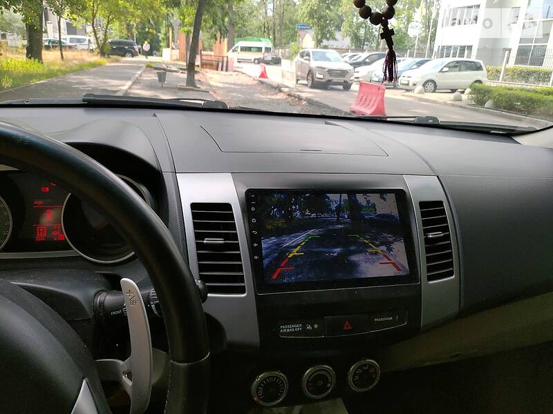Внедорожник / Кроссовер Mitsubishi Outlander XL 2008 в Киеве
