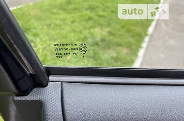 Внедорожник / Кроссовер Mitsubishi Outlander XL 2012 в Дубно