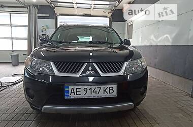 Внедорожник / Кроссовер Mitsubishi Outlander XL 2008 в Днепре