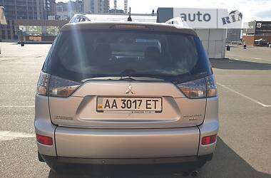 Внедорожник / Кроссовер Mitsubishi Outlander XL 2007 в Киеве