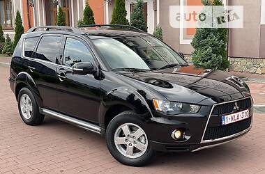 Внедорожник / Кроссовер Mitsubishi Outlander XL 2012 в 