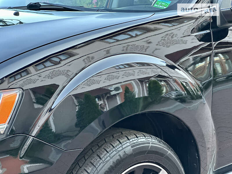 Внедорожник / Кроссовер Mitsubishi Outlander XL 2011 в Стрые