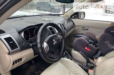 Внедорожник / Кроссовер Mitsubishi Outlander XL 2007 в Хмельницком