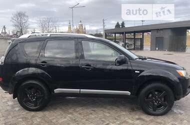 Позашляховик / Кросовер Mitsubishi Outlander XL 2008 в Львові