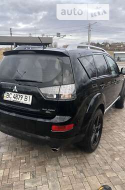 Внедорожник / Кроссовер Mitsubishi Outlander XL 2008 в Львове