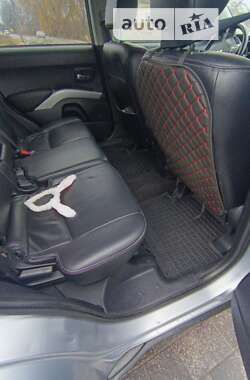 Внедорожник / Кроссовер Mitsubishi Outlander XL 2007 в Бердичеве