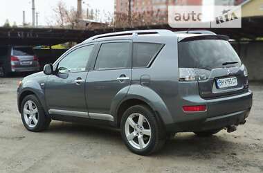 Внедорожник / Кроссовер Mitsubishi Outlander XL 2007 в Сумах