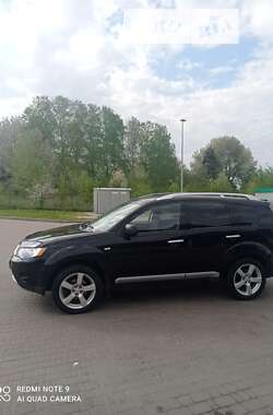 Позашляховик / Кросовер Mitsubishi Outlander XL 2008 в Немирові