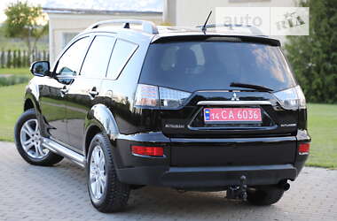 Внедорожник / Кроссовер Mitsubishi Outlander XL 2012 в Дрогобыче