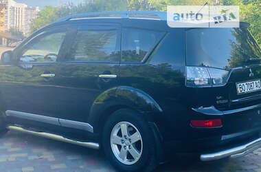 Внедорожник / Кроссовер Mitsubishi Outlander XL 2008 в Тернополе