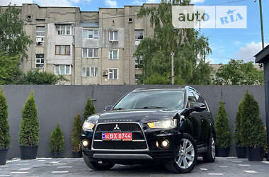 Позашляховик / Кросовер Mitsubishi Outlander XL 2010 в Дрогобичі