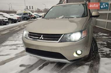 Внедорожник / Кроссовер Mitsubishi Outlander XL 2008 в Бориславе