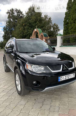 Позашляховик / Кросовер Mitsubishi Outlander XL 2007 в Охтирці