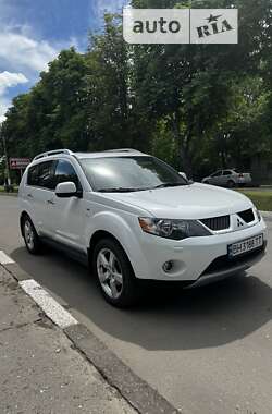 Внедорожник / Кроссовер Mitsubishi Outlander XL 2008 в Подольске